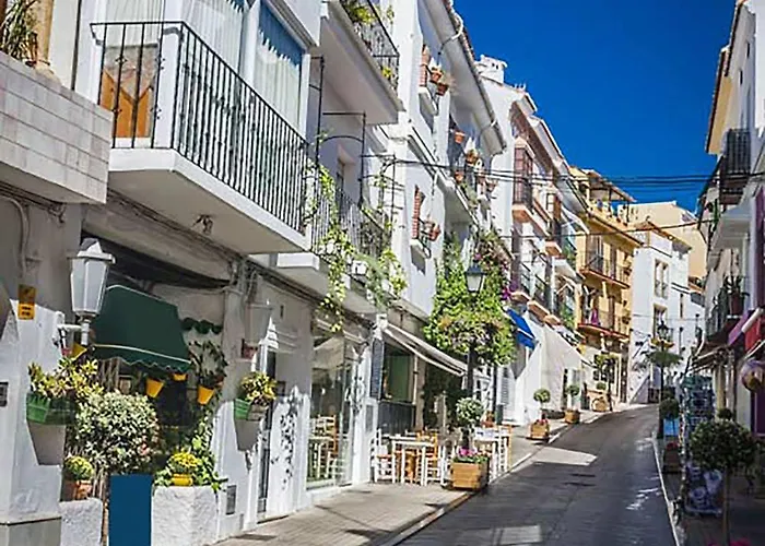 La Brisa De Alborán - Rooftop Pool In Puerto Deportivo