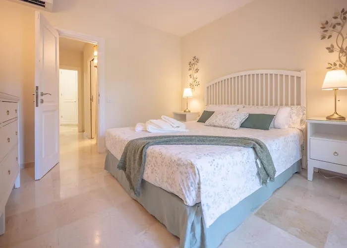 La Brisa De Alboran - Rooftop Pool In Puerto Deportivo