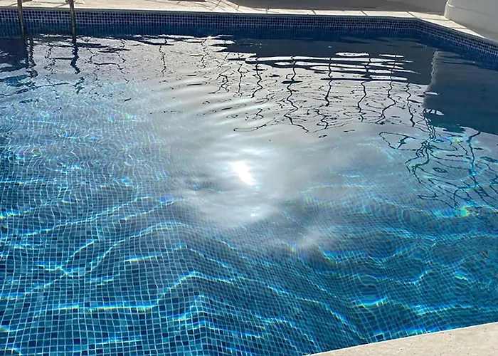 La Brisa De Alboran - Rooftop Pool In Puerto Deportivo *